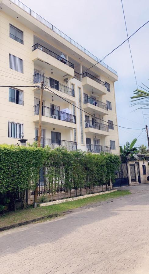 Armelle Sweet Home Douala Exterior foto